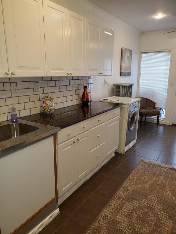 Desert Rose Villas - Private One Bedroom In Old Town Скотсдейл Екстериор снимка