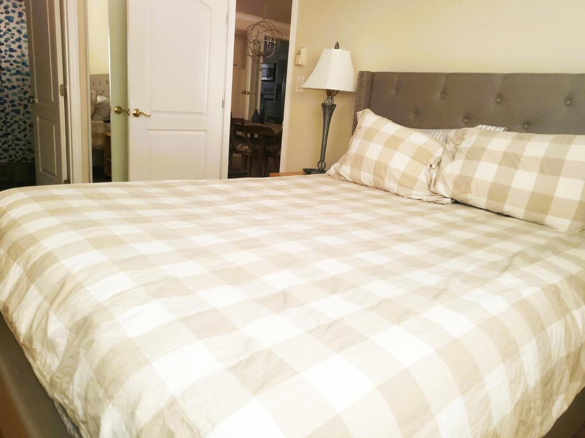 Desert Rose Villas - Private One Bedroom In Old Town Скотсдейл Екстериор снимка